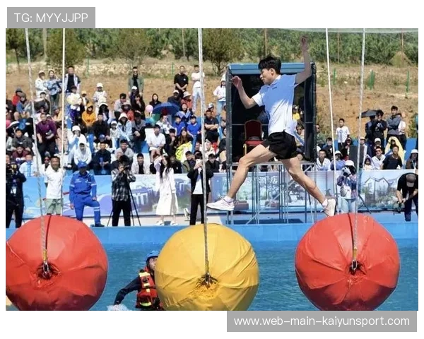 现场欢乐瞬间：运动员“趣味互动”精彩不停！