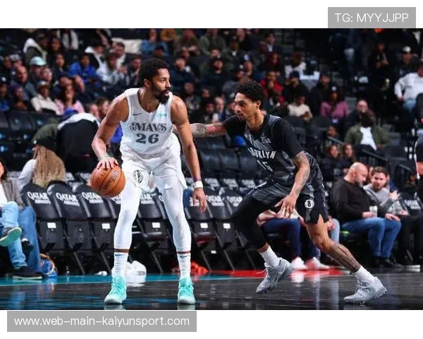 篮网核心配合默契，球队士气大增，篮网的核心